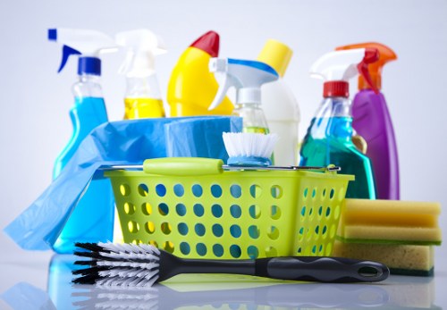 Move in cleaning for a Harrow home kitchen before unpacking